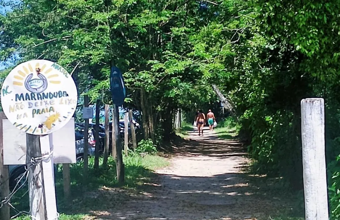 ÔBANGALÔ MARANDUBA chalé inteiro-1